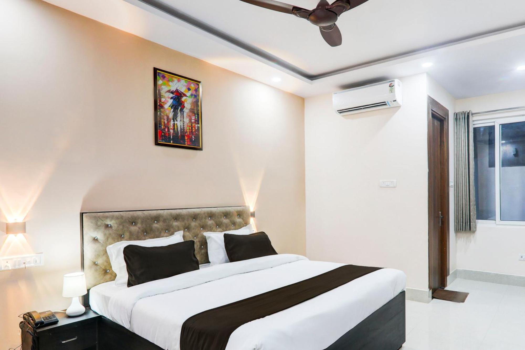 Super Townhouse Gls International Hotel Lucknow Buitenkant foto